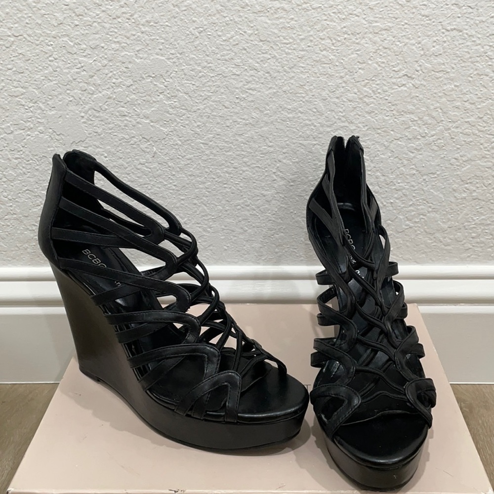 BCBGeneration Wedge Platform Sandals